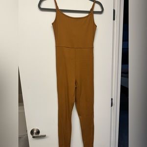 Brand NEW- Carmel brown ribbed bodysuit